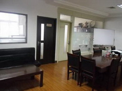   濟南工達捷能科技發(fā)展有限公司總經(jīng)辦、采購部及小會議室